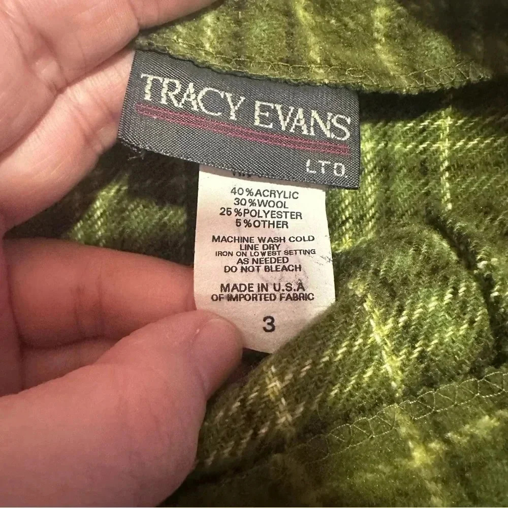 Vintage 90’s Green plaid wool blend mini skirt with button detail size 3 - Picture 5 of 10